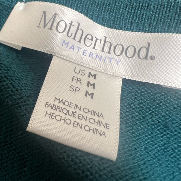 Long Sleeve Maternity Sweater! - Picture 11 of 12